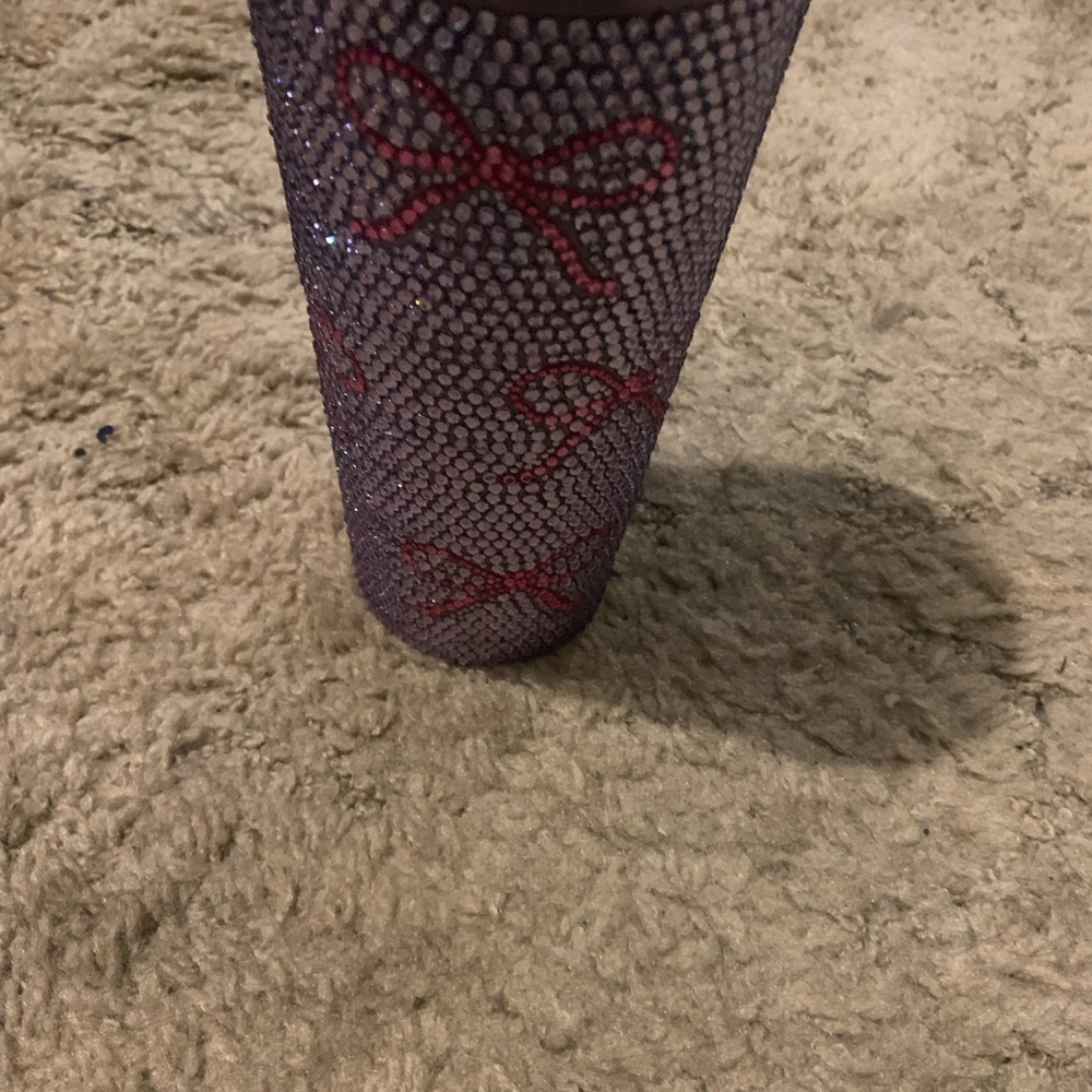 Hydra peak Lavender Rhinestone Bow Accent Metal Cup w Straw and lid
